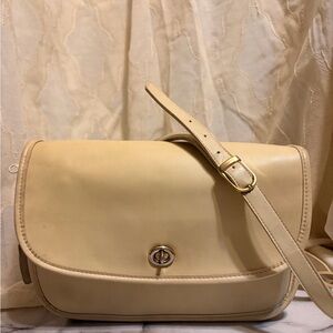 Vintage Coach City Bag 979